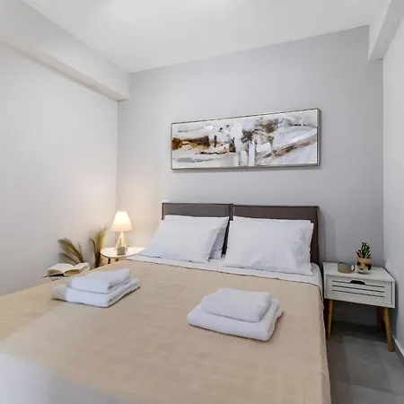 Mella Roa - Amar Apartamento Nydri (Lefkada)